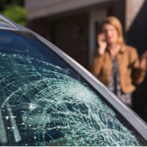 Everything You Need to Know About Auto Glass Insurance in Toronto